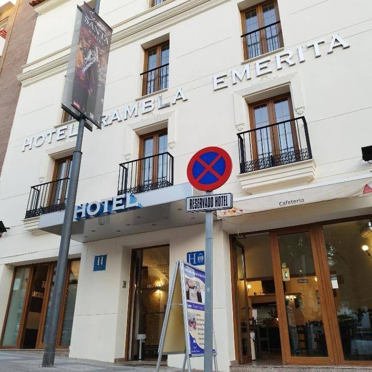 Facade of Hotel Rambla Emérita on Rambla Mártir Santa Eulalia, Mérida